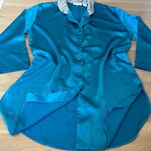 VTG Victoria Secret Gold Label Button Down Nightgown Sleep Shirt Oversized Small - Picture 6 of 6